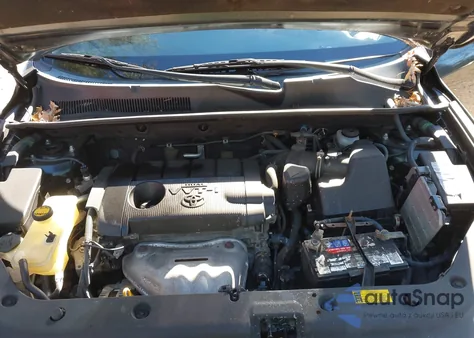 2011 Toyota Rav4 z USA, uszkodzony, nr VIN 2T3BF4DV7BW117559